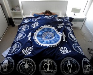 LUCAS-GROGAN-PRIVATE-ISLAND-BED