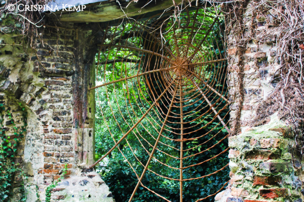 wicker-web